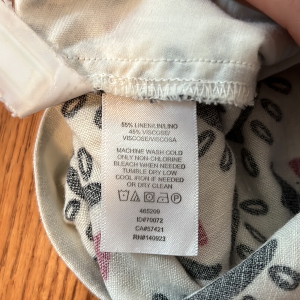 LOFT Linen Blend Pull On Geometric Print Short Size S - Picture 5 of 6